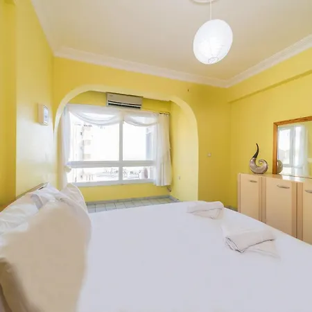 Apartmán Pleasant Flat Near Beach With Amazing Sea View And Balcony In Alanya, Antalya *